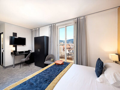 Cofanetto Magia di Natale : 1 o 2 notti con cena o benessere