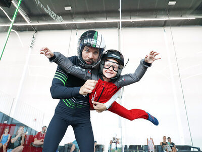 Cofanetto regalo Volare come Peter Pan: esperienza di volo per bambini disponibile tutti i giorni vicino a Milano