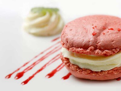 Coffret Restaurant Gault & Millau à Paris: dîner gastronomique 3 plats et bouteille de vin pour 2 à Le Mesturet