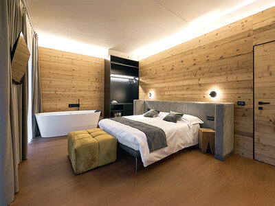 Cofanetto Relax con vista: 2 notti con Spa e piscina panoramica in Lombardia