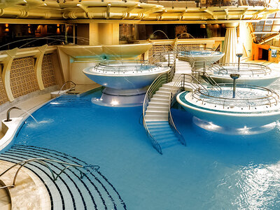 2 noches en Parador de La Seu d'Urgell y acceso Classic diurno o nocturno de 3h al spa de Caldea