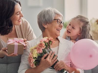 Coffret cadeau Multi-séjour avec activité détente ou sensations fortes pour grand-mère