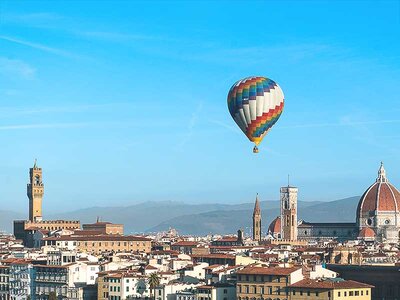 Cena gourmet, soggiorni, spa e avventure per lei