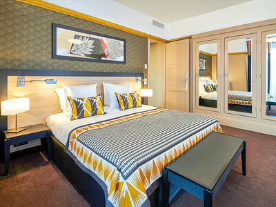 Coffret Séjour Premium avec activité détente ou sensations fortes pour grand-parent