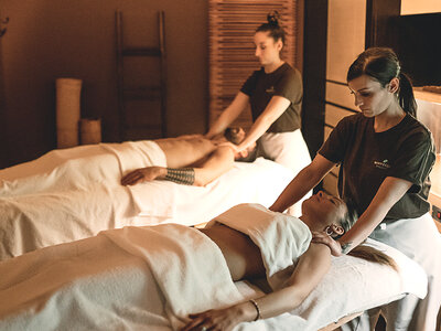 Cofanetto Amore e Relax: ingresso a Monticello Spa&Fit con pranzo, massaggio e cerimonia benessere