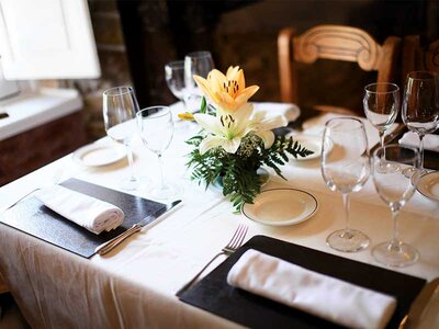 Escapada de Nochevieja con cena, cotillón y brunch para 2 en Hotel-Monumento Pazo do Castro 4*