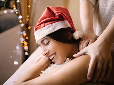 Cadeaubon Een ontspannende kerst: 1 dag wellness of een massage voor 2