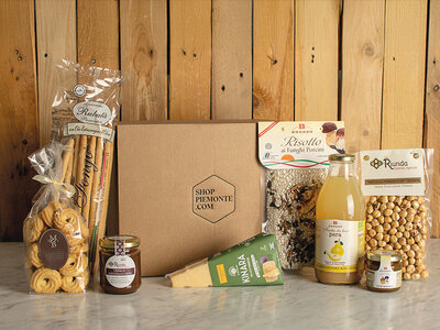 Cofanetto regalo Sapori piemontesi a domicilio: 1 box di prodotti tipici accuratamente selezionati