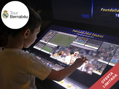 Caja regalo Tour del Bernabéu en familia en temporada alta: museo, trofeos y vistas panorámicas inolvidables para 2 adultos y 2 niños