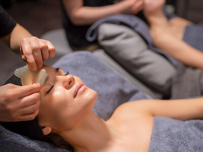 Saint-Valentin pour elle : 1 nuit ou 1 activité au choix