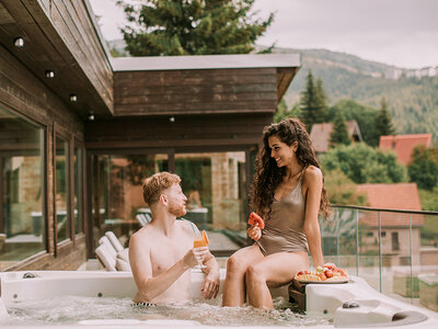 Cofanetto regalo Carezze d’amore e di relax: 1 esperienza benessere in Lombardia per 2