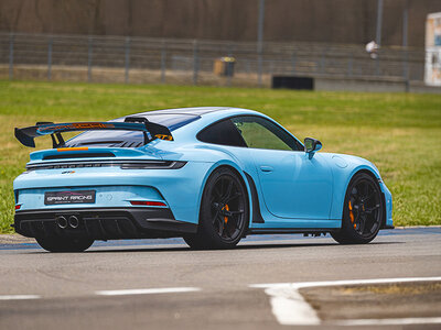 Coffret Stage de pilotage : 4 tours sur le circuit de Nogaro en Porsche 992 GT3
