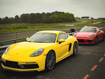 Coffret Stage de pilotage : 3 tours sur le circuit de Mettet en Porsche Cayman S
