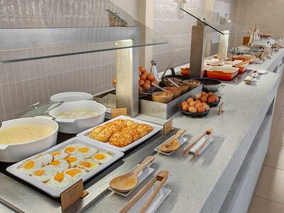 Meliá Lloret de Mar 5*, Girona: 1 noche con desayuno para 2