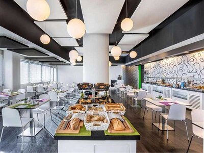 Caja Hotel Zentral Castellana Norte 4*, Madrid: 2 noches con desayuno para 2