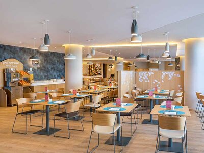 Hotel Zentral Castellana Norte 4*, Madrid: 1 noche con desayuno para 2