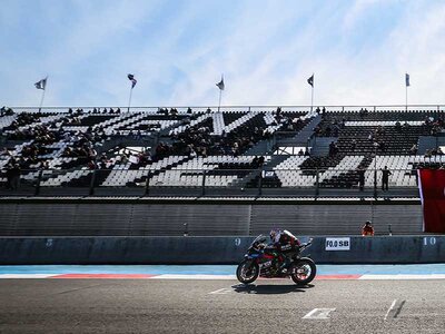 Coffret Week-end Superbike MOTUL FIM 2026 à Magny-Cours en Tribune L Adélaïde pour 2 adultes
