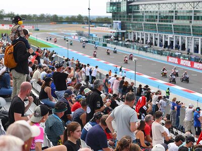 Coffret 2 billets VIP General Admission pour le Superbike MOTUL FIM à Magny-Cours