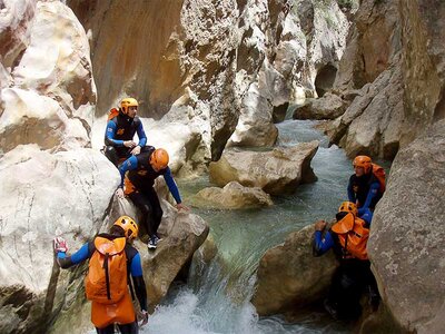 Session de canyoning de 2h30 dans les Pyrénées