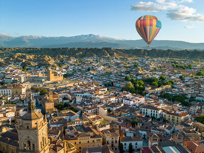 Caja regalo ¡Guadix desde al aire!: 1 vuelo en globo de 1h para 1 persona