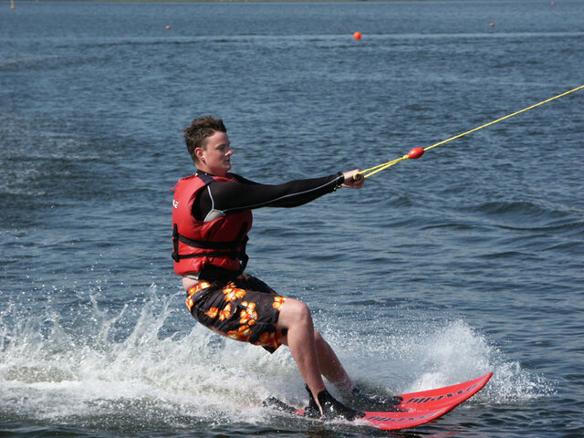 Ski Nautique Joyeux Anniversaire Multi Themes Ski Nautique Joyeux Anniversaire Multi Themes