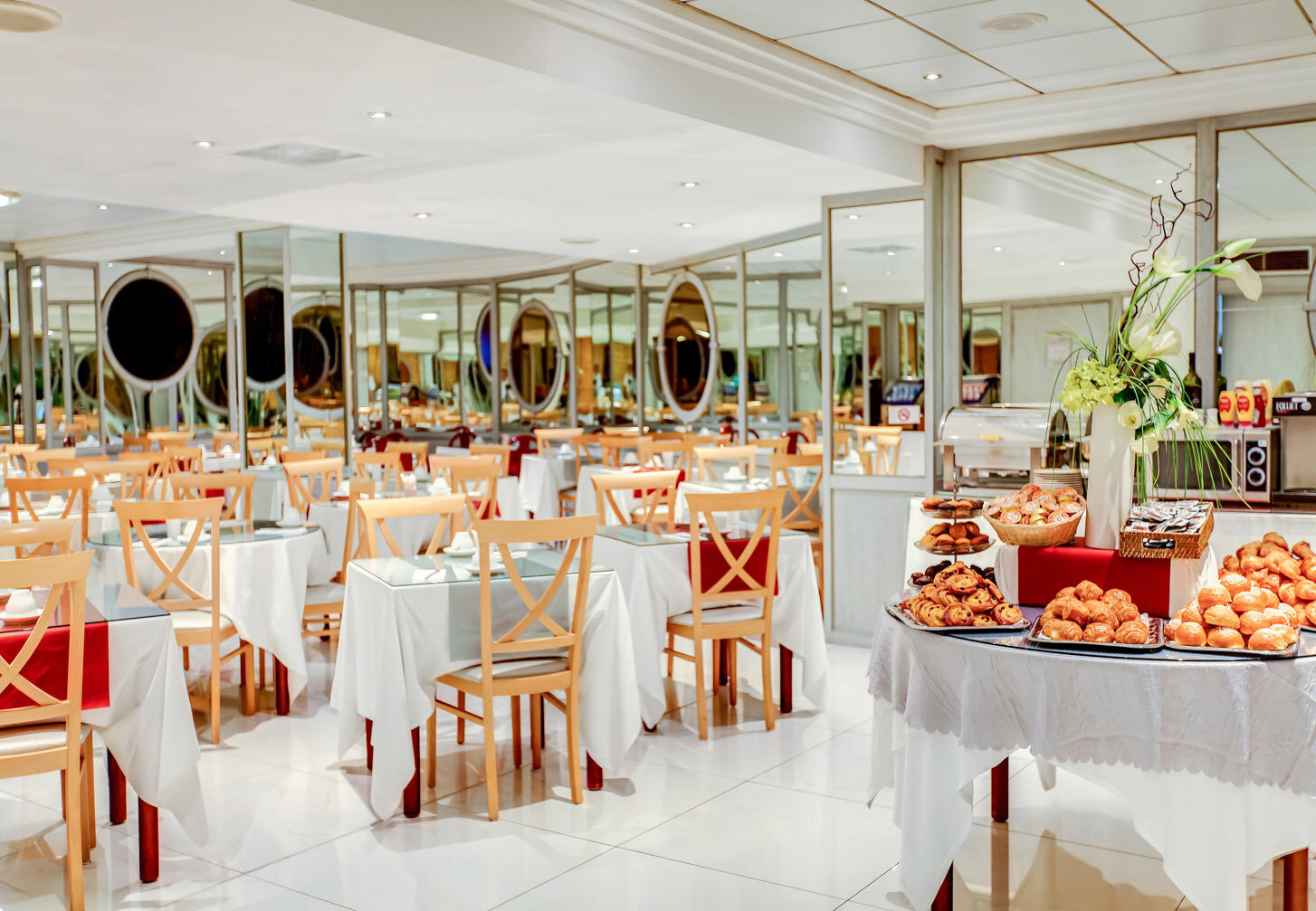 Hôtel Nice Riviera 4