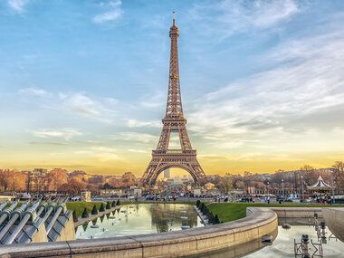 Visite guidée de la Tour Eiffel, du Château de Versailles et de l'Arc de Triomphe