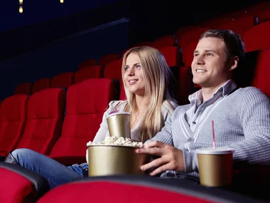 Io e te al cinema: 1 spettacolo a scelta con popcorn e bibita per 2 persone