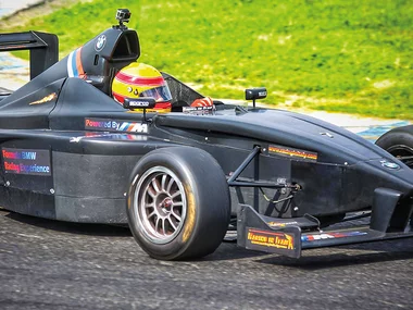 1 sessione in Formula 4 con video nell'Autodromo di Varano