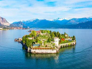 Romantico volo in elicottero sul Lago Maggiore e sulle Isole Borromee