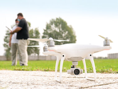 Nuove prospettive: 1 giornata di volo con drone professionale e 1 degustazione vini