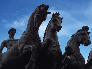 Tour guiado de 2 horas II República y Guerra Civil en Madrid para 2 personas