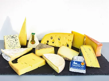 Assortiment de 13 fromages du terroir à déguster chez soi