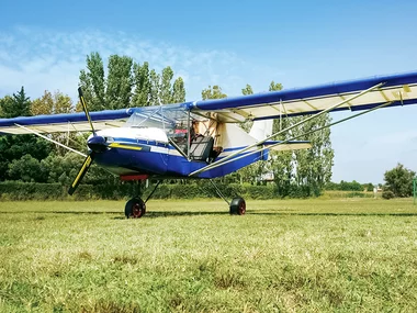 Bautismo en avioneta ULM de 15 minutos en la Costa Brava