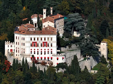 Il meglio d’Europa: 1 notte in hotel di lusso, dimora o castello con cena e pausa relax