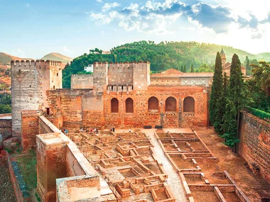 Joyas de Granada: tour guiado por la Alhambra y Palacios Nazaríes para 2 personas