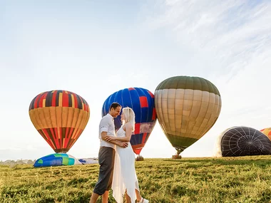 Vol en montgolfière pour un duo romantique