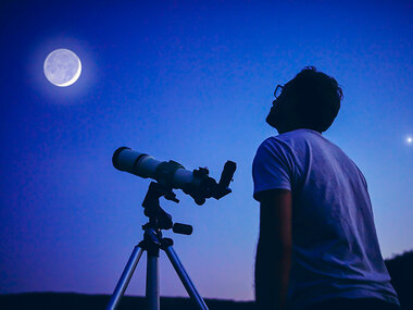 Visita a Trujillo con observación e interpretación lunar y cata de quesos extremeños para 2