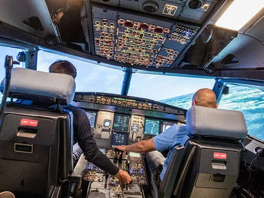 Simulatore di volo panoramico in Boeing 737 per 2 persone