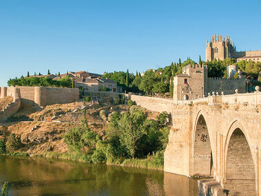 Excursión a Segovia y Toledo desde Madrid para 2 personas