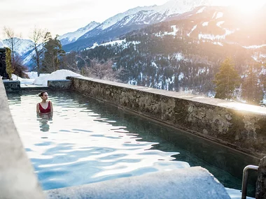 Bien-être sublime à Bagni Nuovi di Bormio : entrée d'un jour pour 2 avec kit Spa