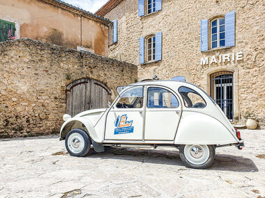 Balade en 2 CV et visite des carrières d'ocre en duo dans le Vaucluse