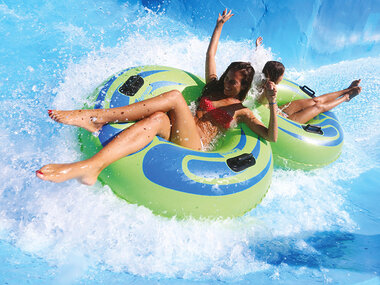 Maxi divertimento all’Aquafan Riccione: 1 ingresso giornaliero con menù snack per 2