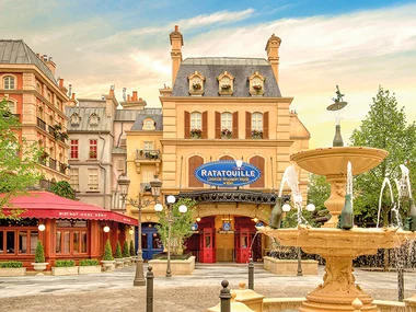 A Disneyland® Paris con la famiglia: 1 biglietto data a scelta 1 giorno per 2 Parchi Disney® per 2 adulti e 2 bambini