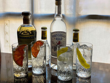Un cóctel con historia: 2 «british gin tonics» en Ideal Cocktail Bar