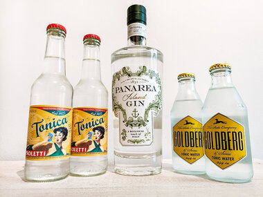 Gin Tonic a casa tua: 1 box con 1 Gin a scelta e 4 toniche con dispenser