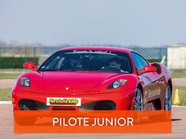 Stage pilotage enfant : 5 ou 6 tours de circuit au volant d'une Ferrari F430