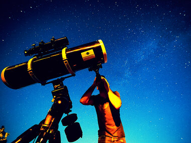 Osservazione delle Stelle con guida esperta e telescopio professionale per 2 persone