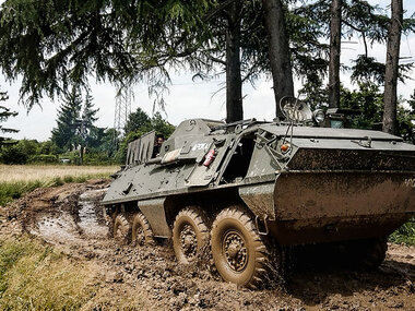 Fahrerlebnis auf einem 8-Meter-Panzer für 2 Personen