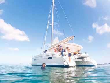 3h de croisière en catamaran dans les Côtes-d'Armor avec collation pour 2